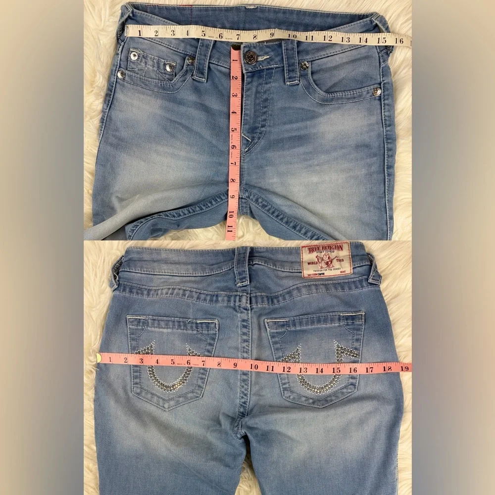 True Religion ‘Capri’ Cropped Jeans ~ in Light Blue Wash w/ Studs ~ Size 28 - Picture 6 of 16